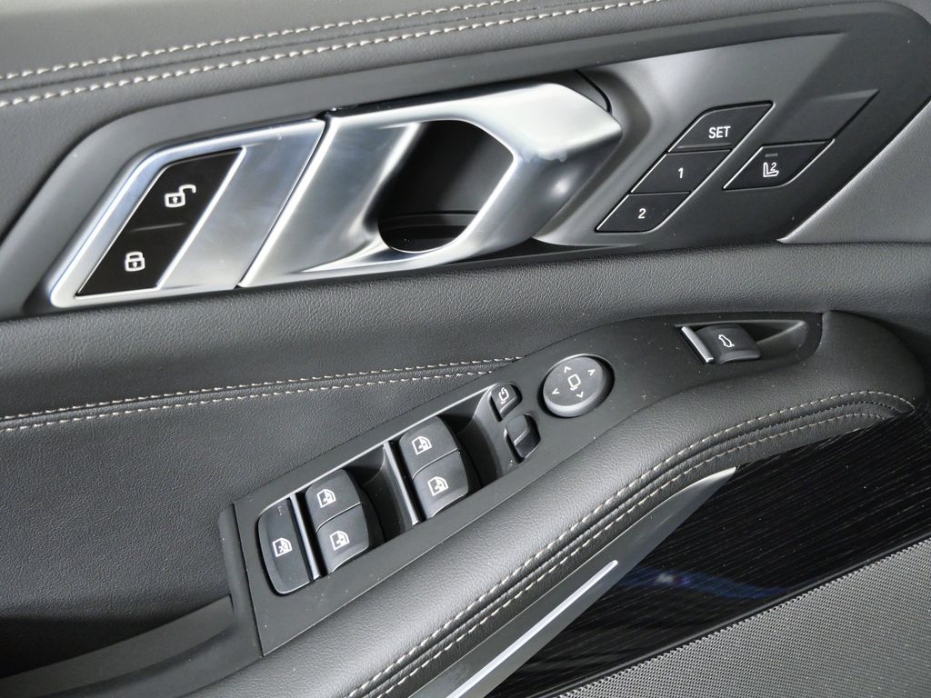 Thumbnail: 2026 BMW X5 - 37