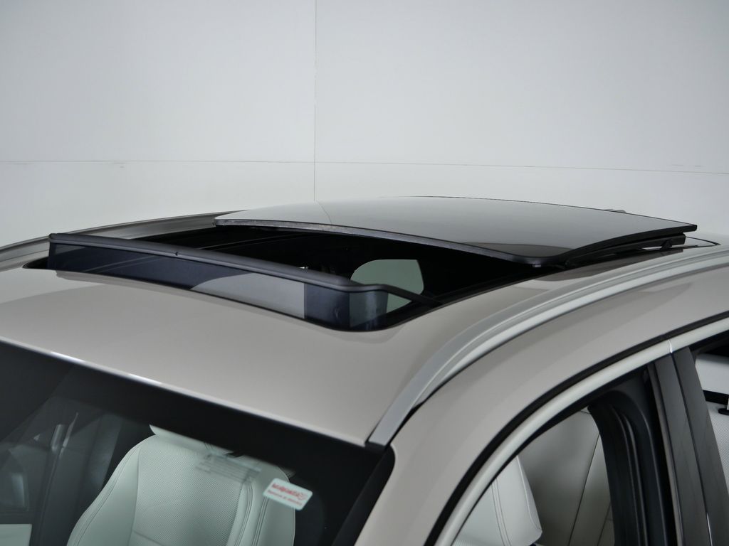 Thumbnail: 2026 BMW X1 - 18