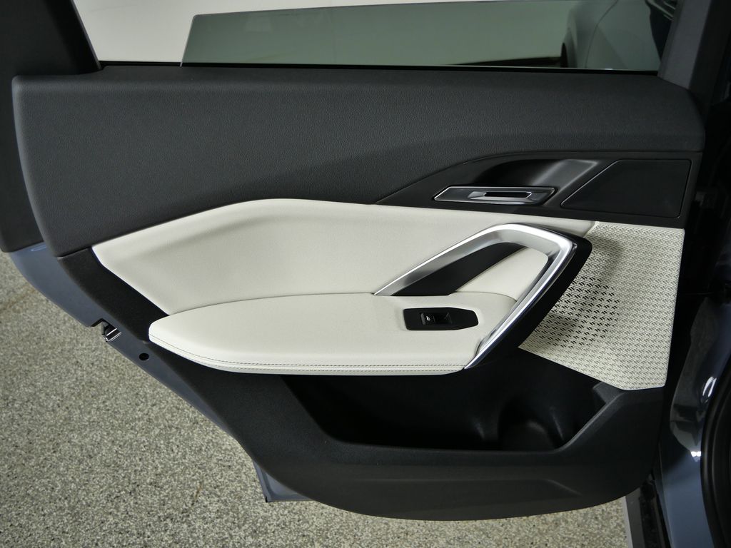 Thumbnail: 2026 BMW X1 - 28