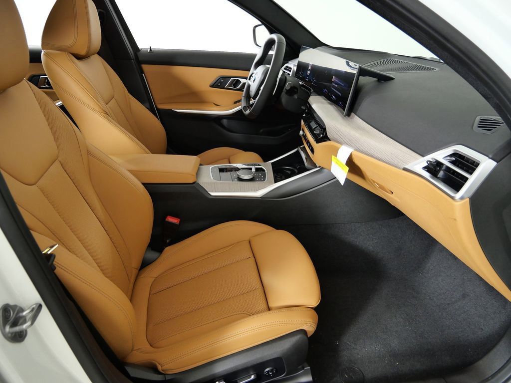 Thumbnail: 2026 BMW 3 Series - 22