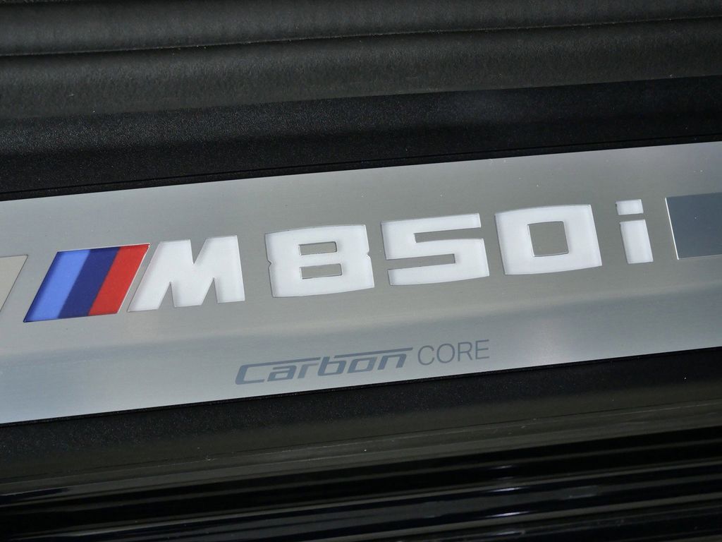 Thumbnail: 2025 BMW 8 Series - 28