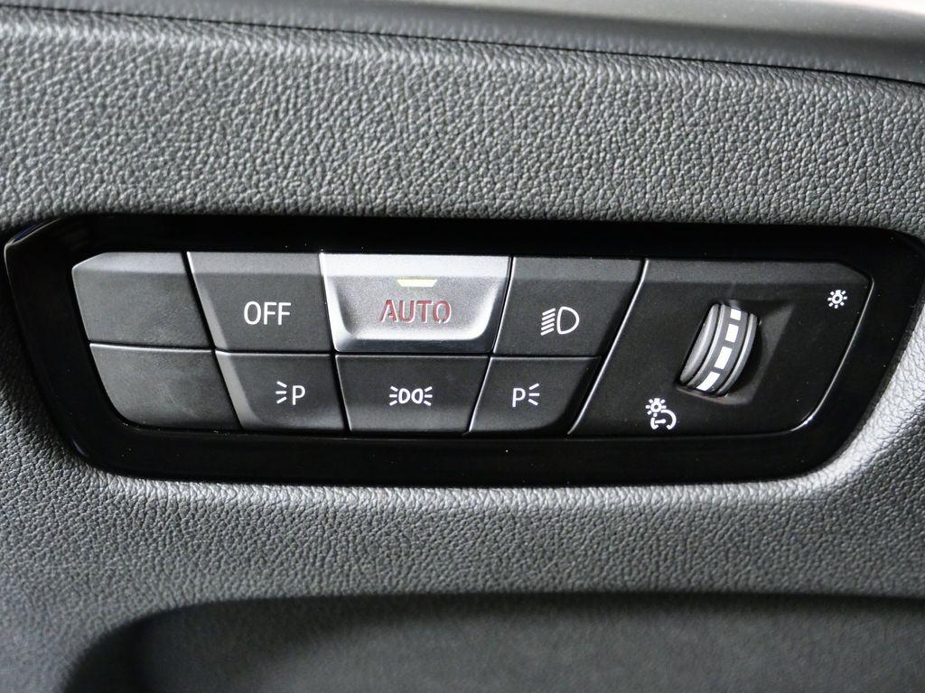 Thumbnail: 2026 BMW M2 - 40