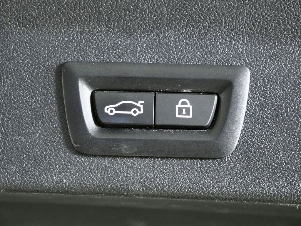 Thumbnail: 2023 BMW X3 - 29