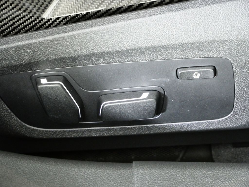 Thumbnail: 2024 BMW M3 - 22