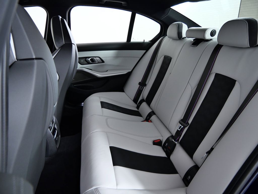 Thumbnail: 2026 BMW M3 - 30