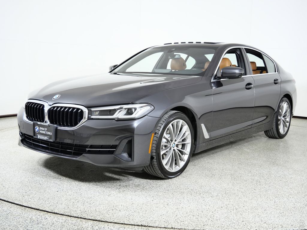 Thumbnail: 2021 BMW 5 Series - 1