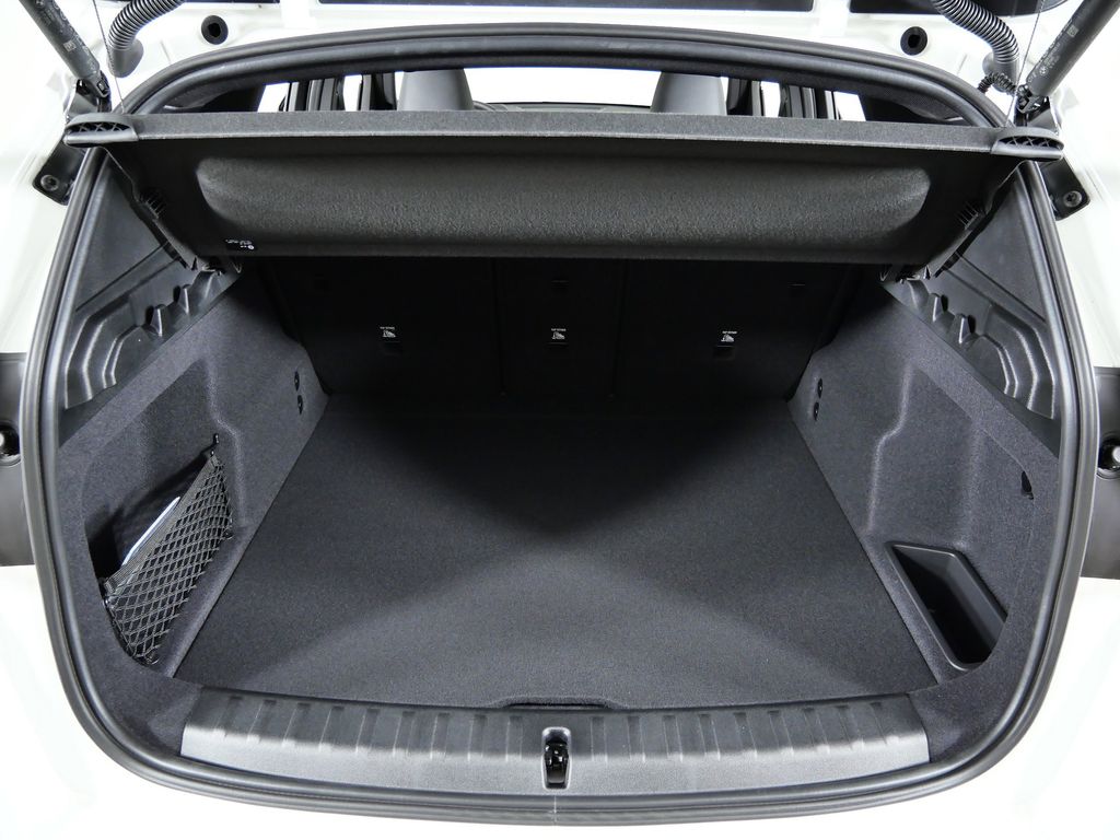 Thumbnail: 2026 BMW X1 - 26