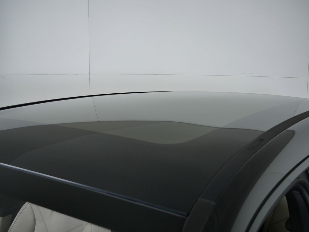 Thumbnail: 2025 BMW iX - 22