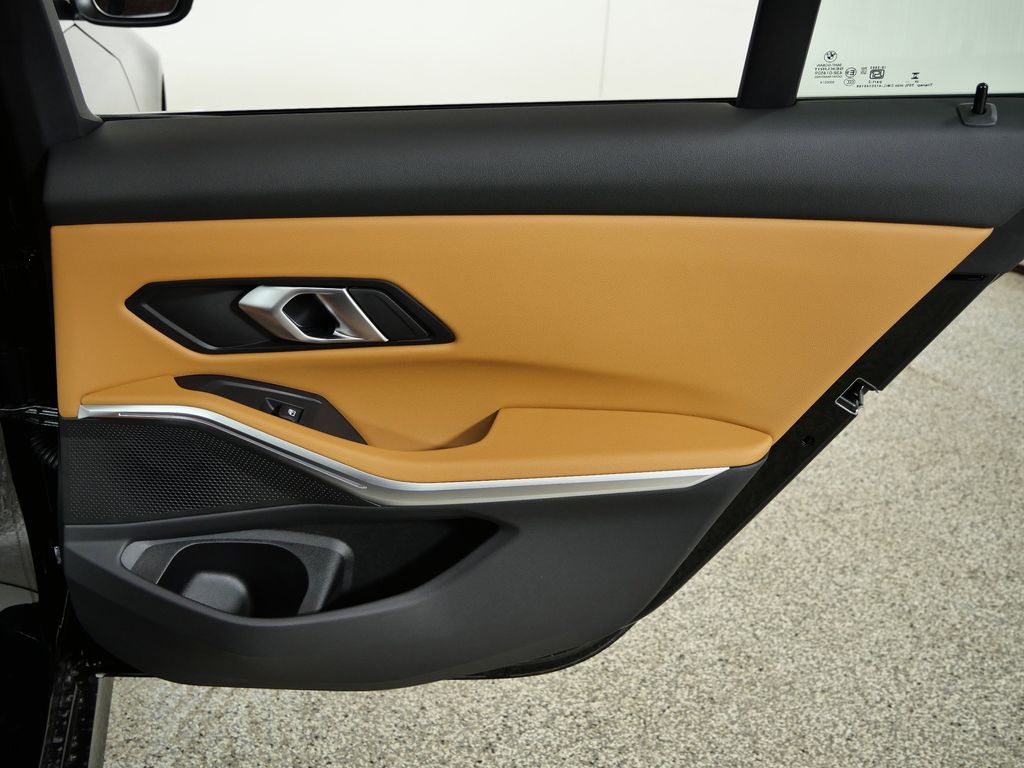 Thumbnail: 2026 BMW 3 Series - 24