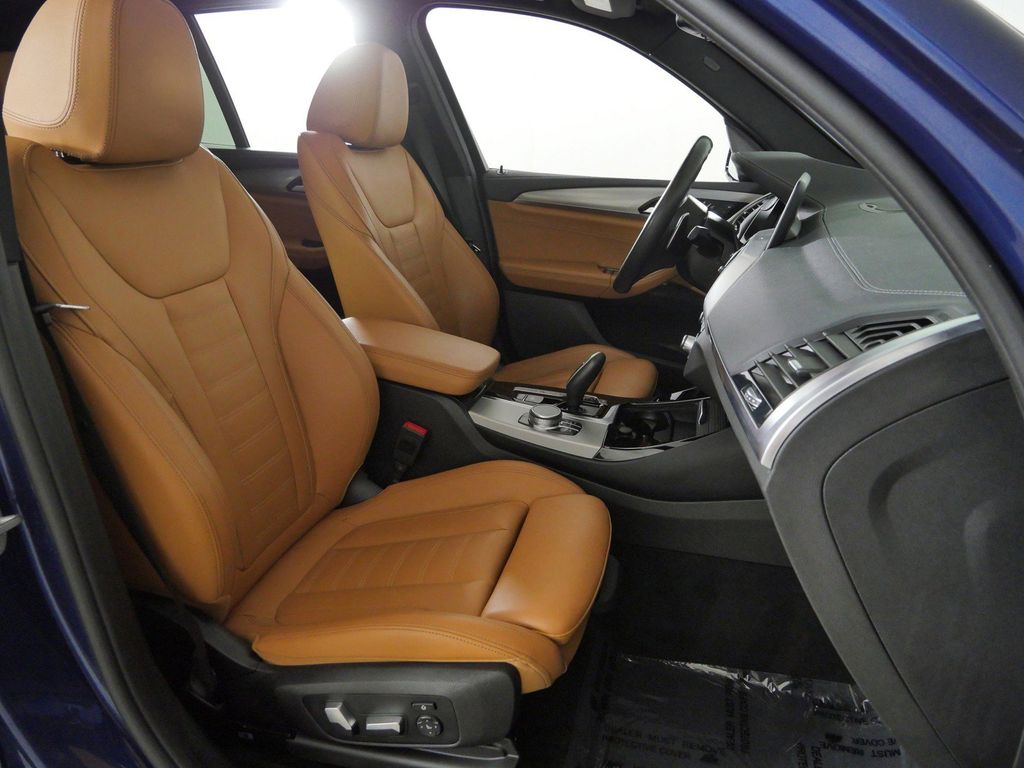 Thumbnail: 2020 BMW X3 - 22