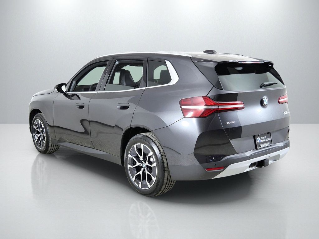 Thumbnail: 2026 BMW X3 - 14
