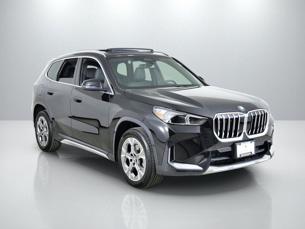 Thumbnail: 2025 BMW X1 - 9