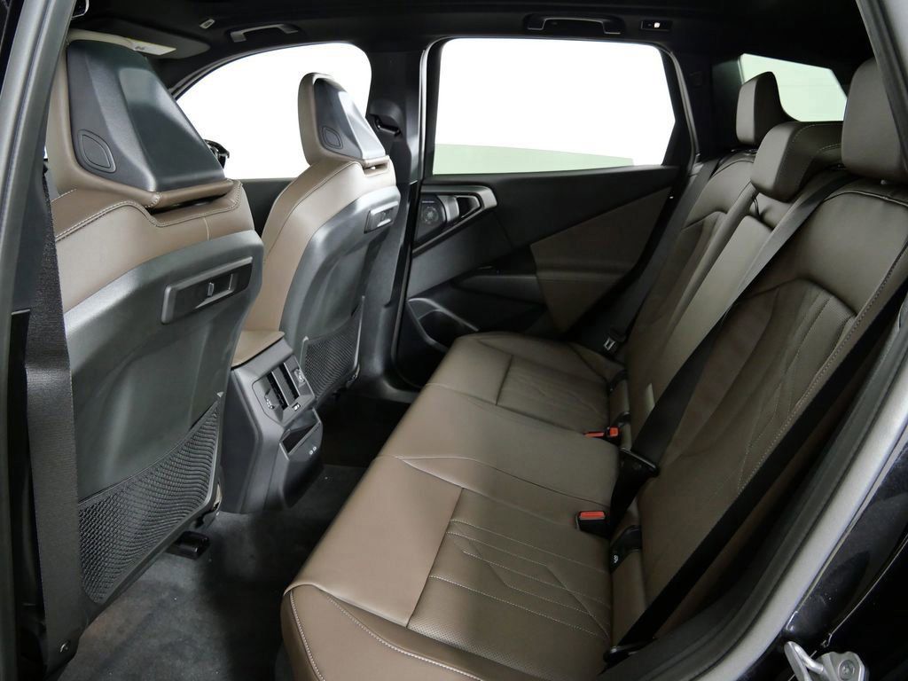 Thumbnail: 2026 BMW X3 - 31