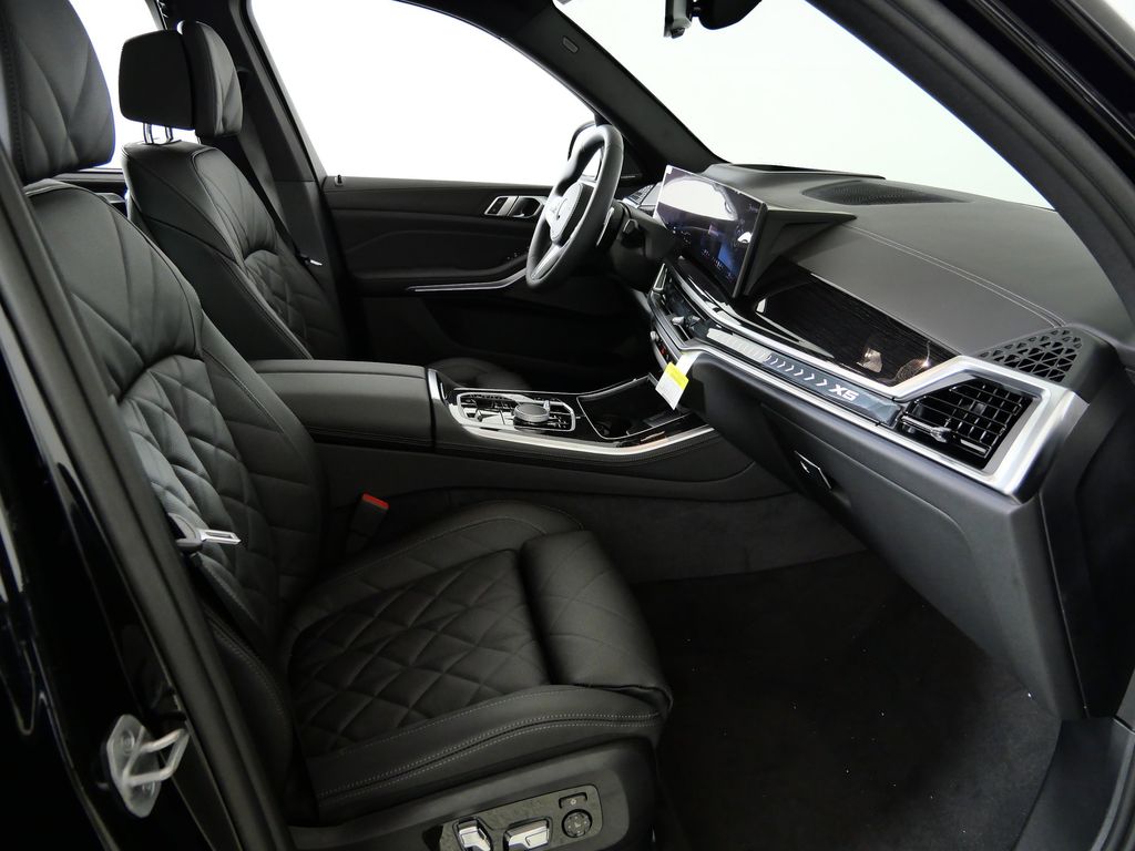 Thumbnail: 2026 BMW X5 - 20