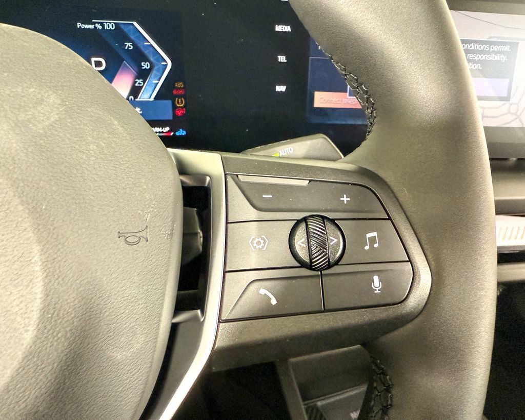 Thumbnail: 2025 BMW 2 Series - 41