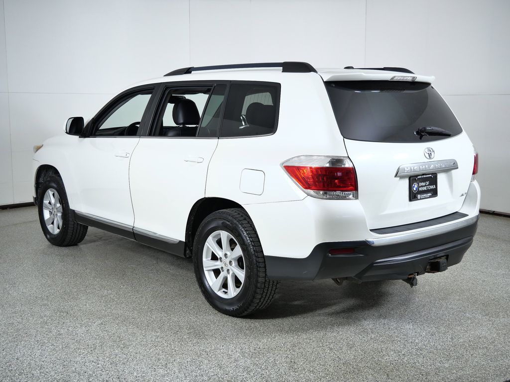 Thumbnail: 2011 Toyota Highlander - 15