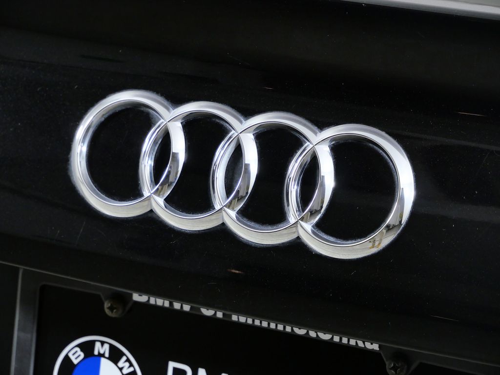 Thumbnail: 2018 Audi A4 - 12