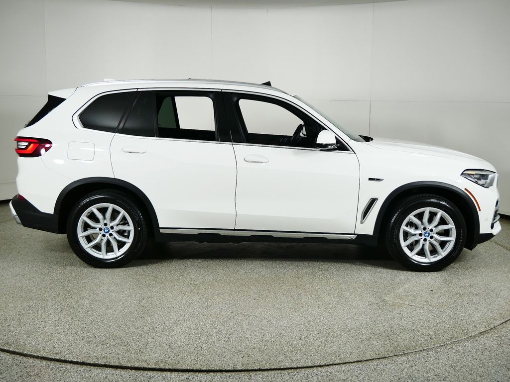 Thumbnail: 2023 BMW X5 - 9