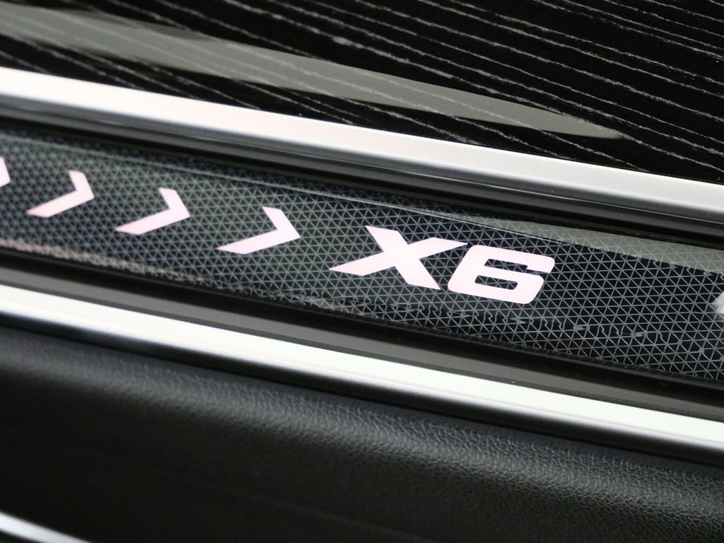 Thumbnail: 2026 BMW X6 - 24