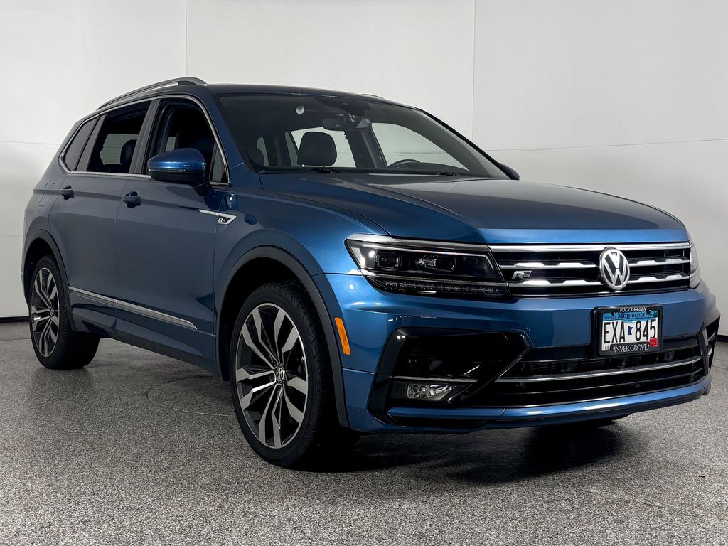 Thumbnail: 2020 Volkswagen Tiguan - 4