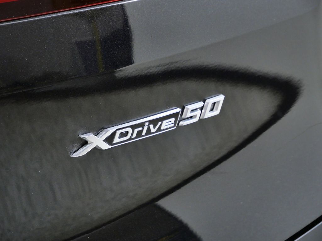 Thumbnail: 2025 BMW iX - 15