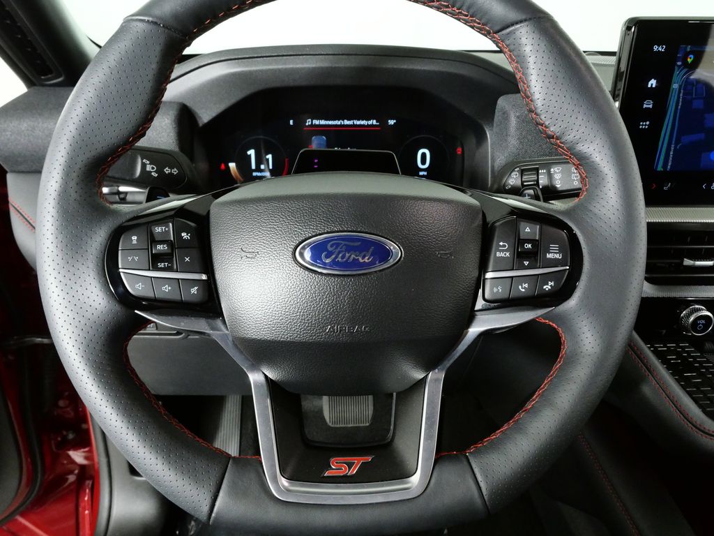 Thumbnail: 2025 Ford Explorer - 40