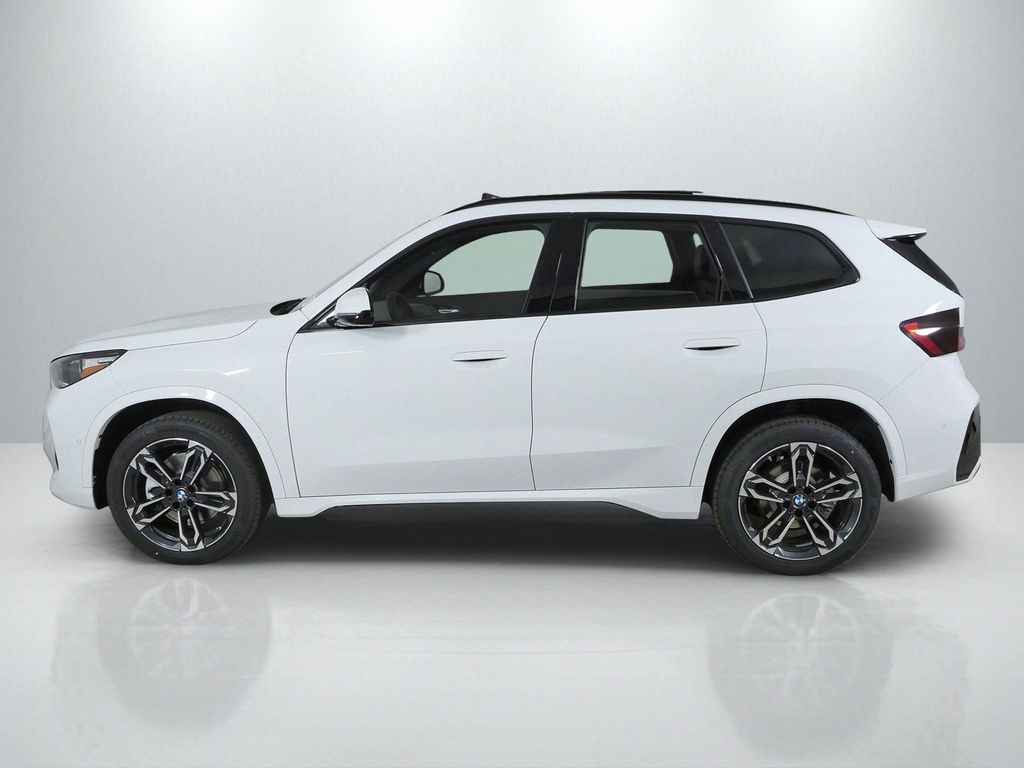 Thumbnail: 2026 BMW X1 - 15