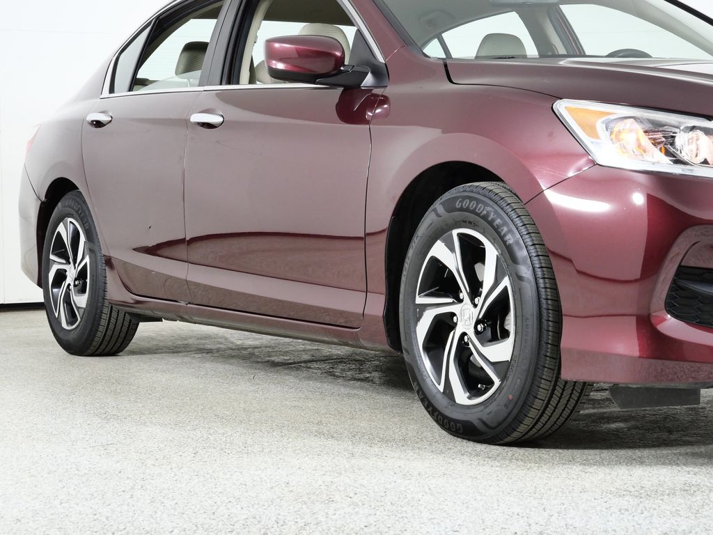 Thumbnail: 2016 Honda Accord - 7