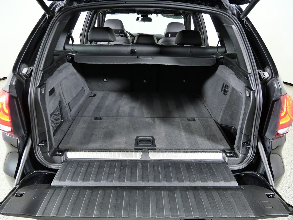 Thumbnail: 2018 BMW X5 - 28