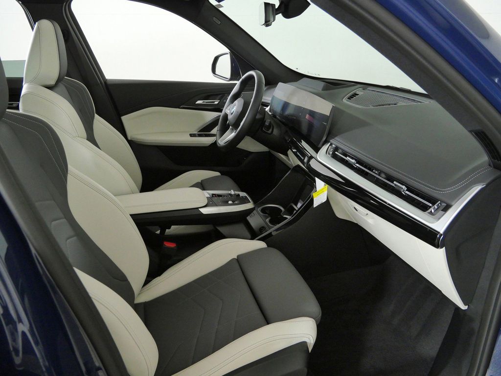 Thumbnail: 2026 BMW X1 - 20