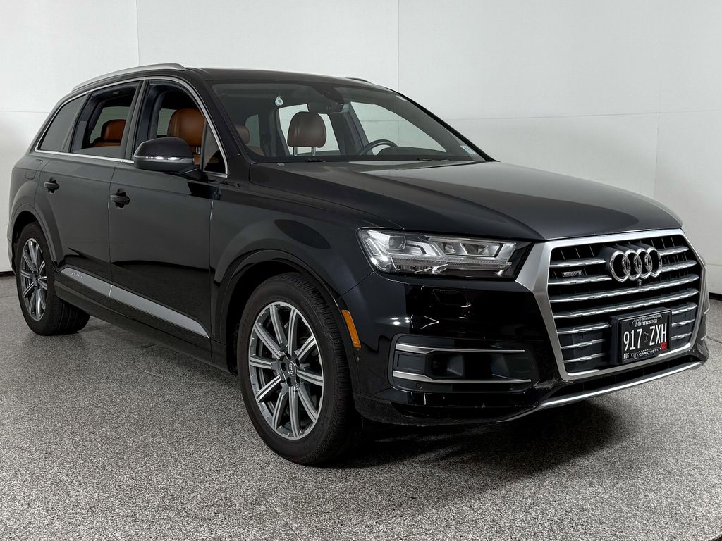 Thumbnail: 2018 Audi Q7 - 4