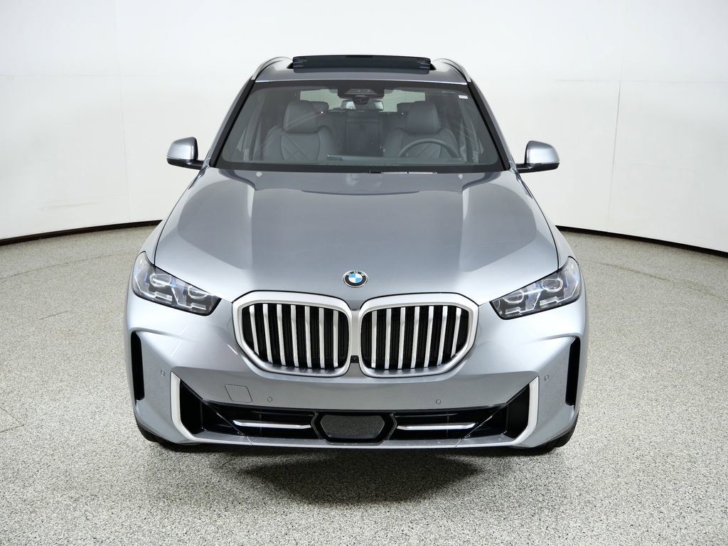 Thumbnail: 2026 BMW X5 - 18