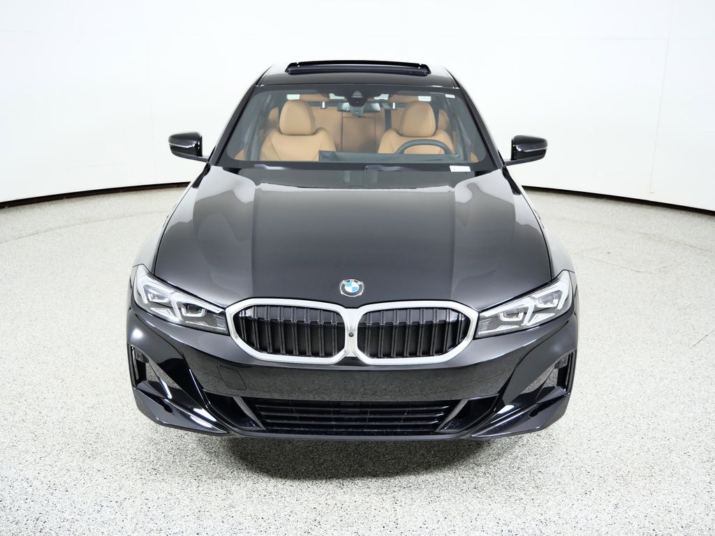 Thumbnail: 2026 BMW 3 Series - 16