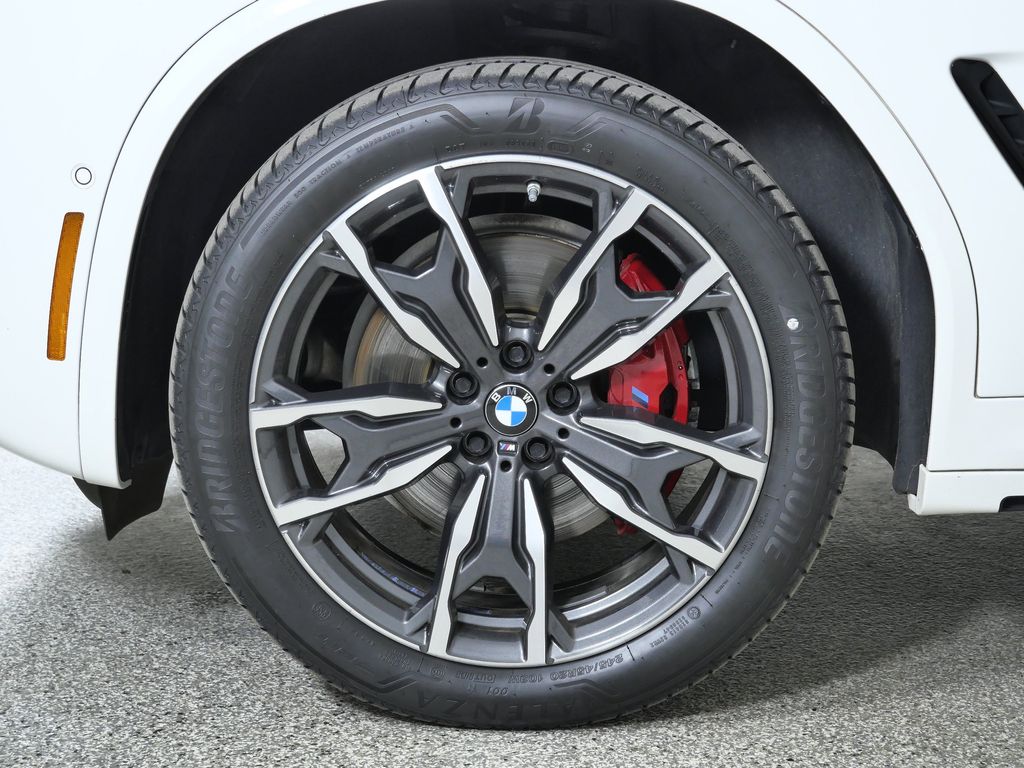 Thumbnail: 2024 BMW X3 - 21