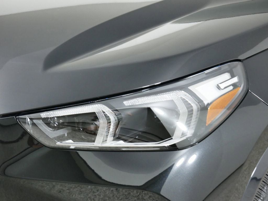 Thumbnail: 2025 BMW X1 - 21