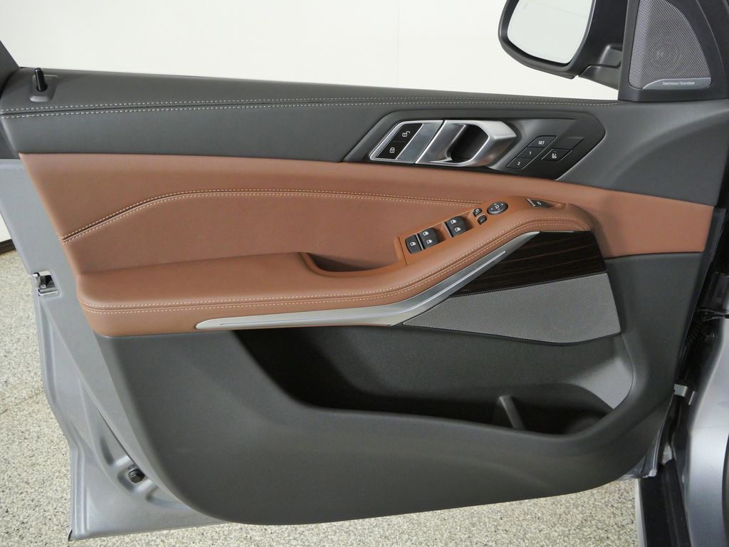 Thumbnail: 2026 BMW X5 - 34