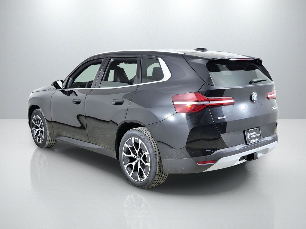 Thumbnail: 2026 BMW X3 - 14