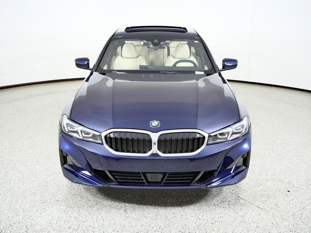 Thumbnail: 2026 BMW 3 Series - 16