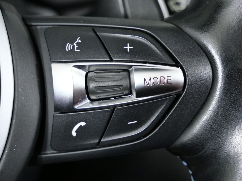 Thumbnail: 2016 BMW M4 - 40