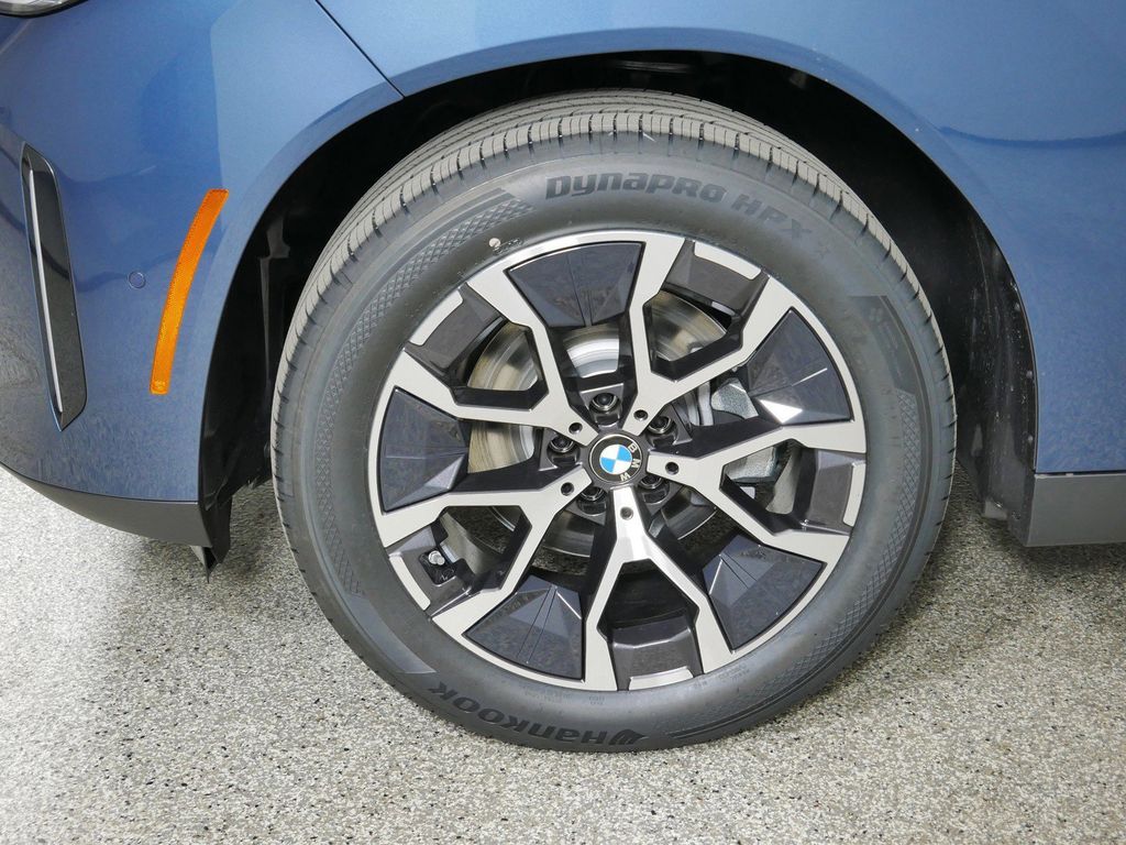 Thumbnail: 2026 BMW X3 - 17