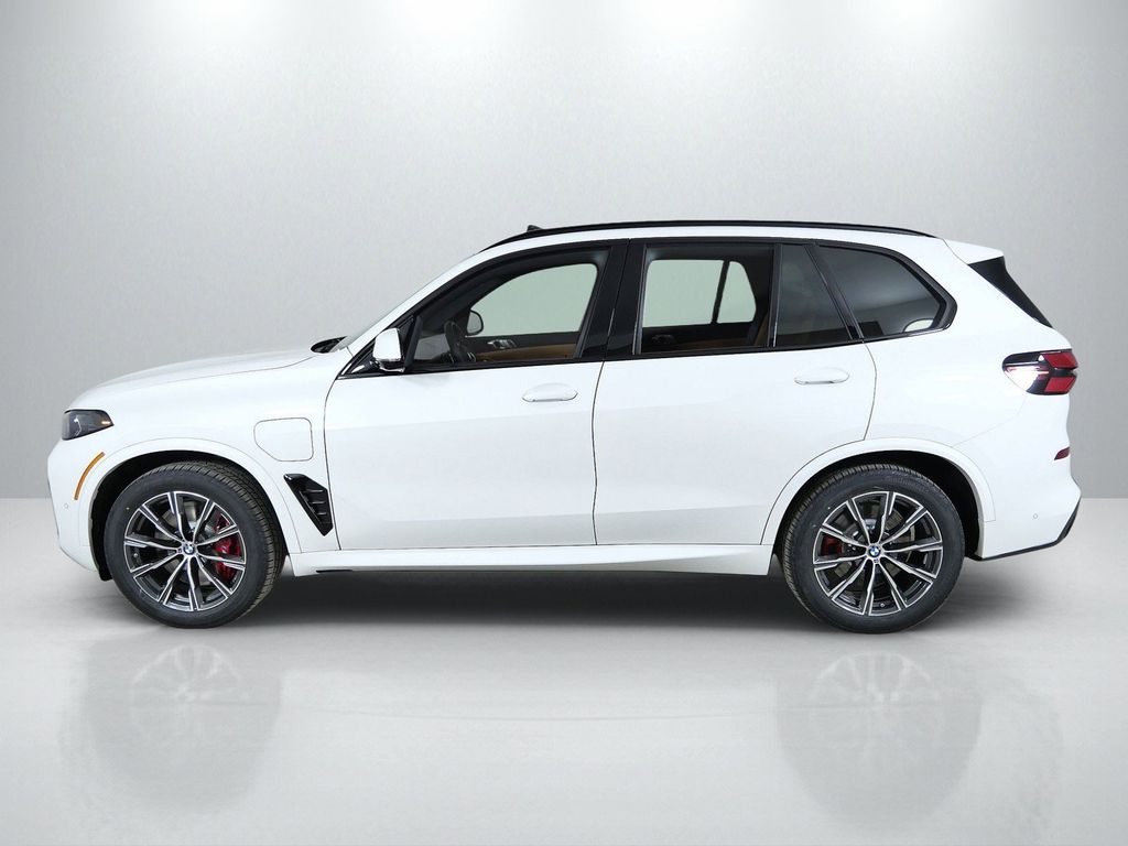 Thumbnail: 2026 BMW X5 - 15