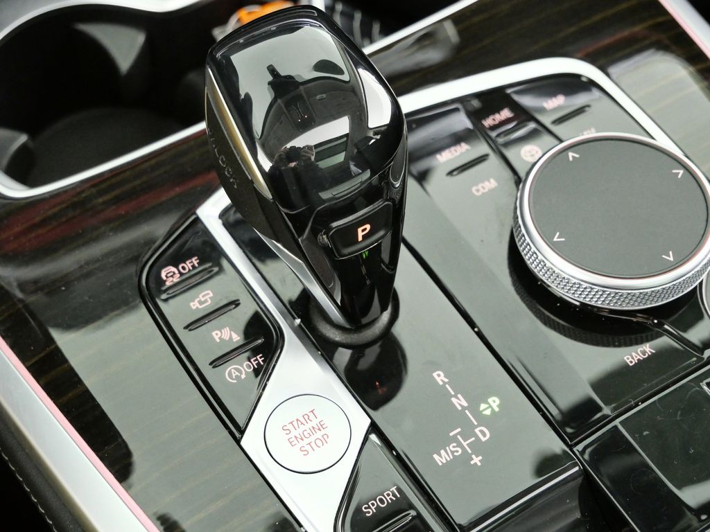 Thumbnail: 2020 BMW X7 - 47