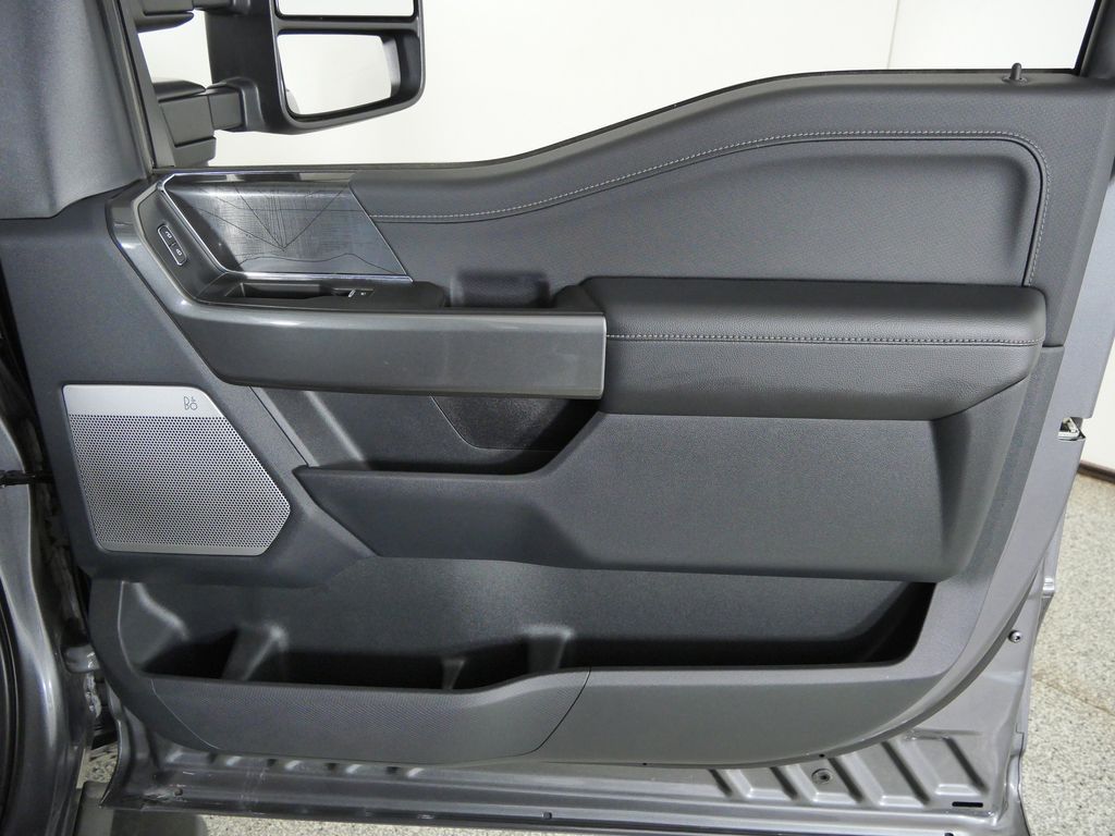 Thumbnail: 2022 Ford F-150 - 19