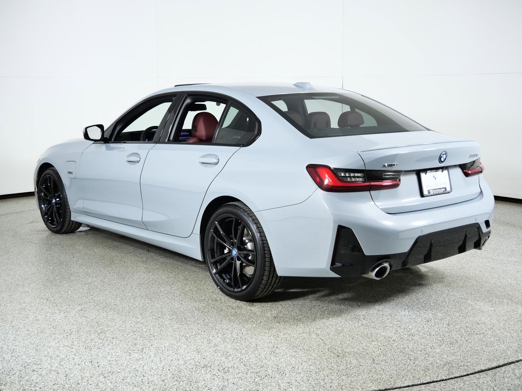 Thumbnail: 2023 BMW 3 Series - 17