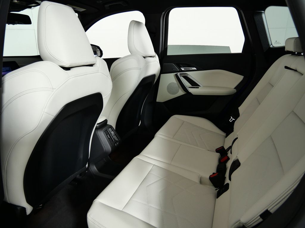 Thumbnail: 2026 BMW X1 - 29