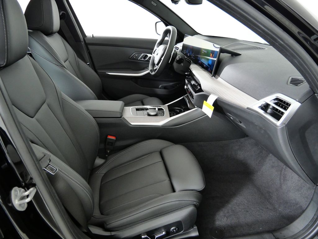 Thumbnail: 2026 BMW 3 Series - 20