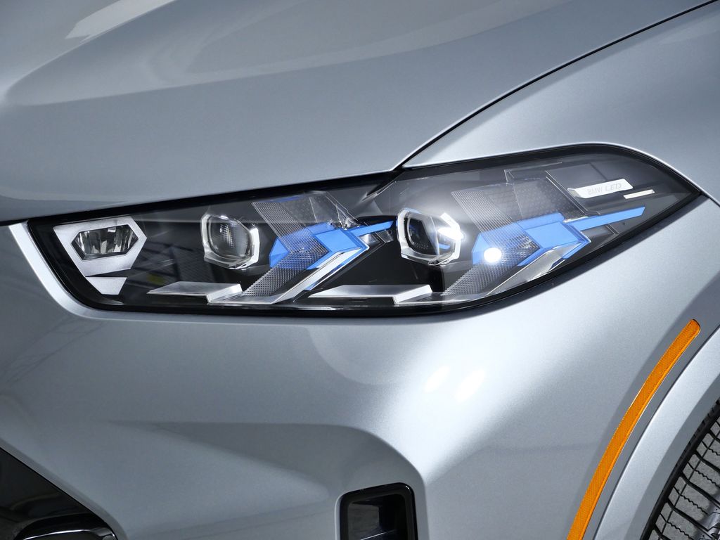 Thumbnail: 2025 BMW X5 - 4