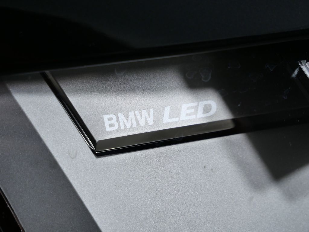 Thumbnail: 2024 BMW iX - 5