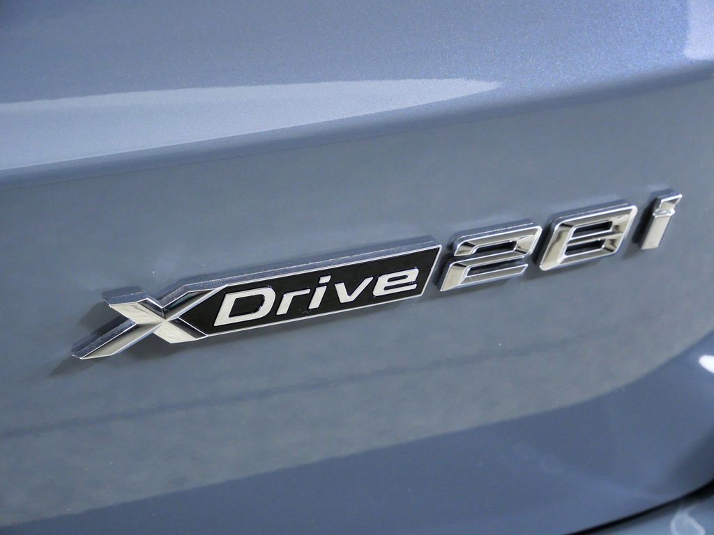Thumbnail: 2026 BMW X1 - 12