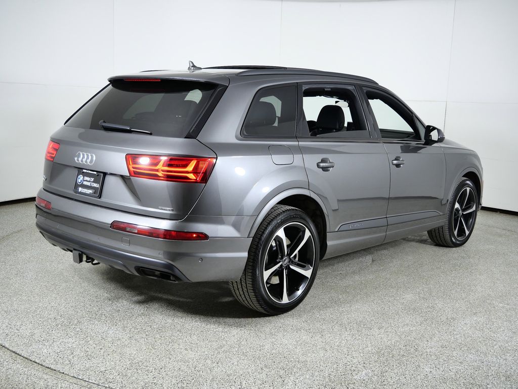 Thumbnail: 2019 Audi Q7 - 10